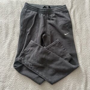 Nike Men's Gray Joggers